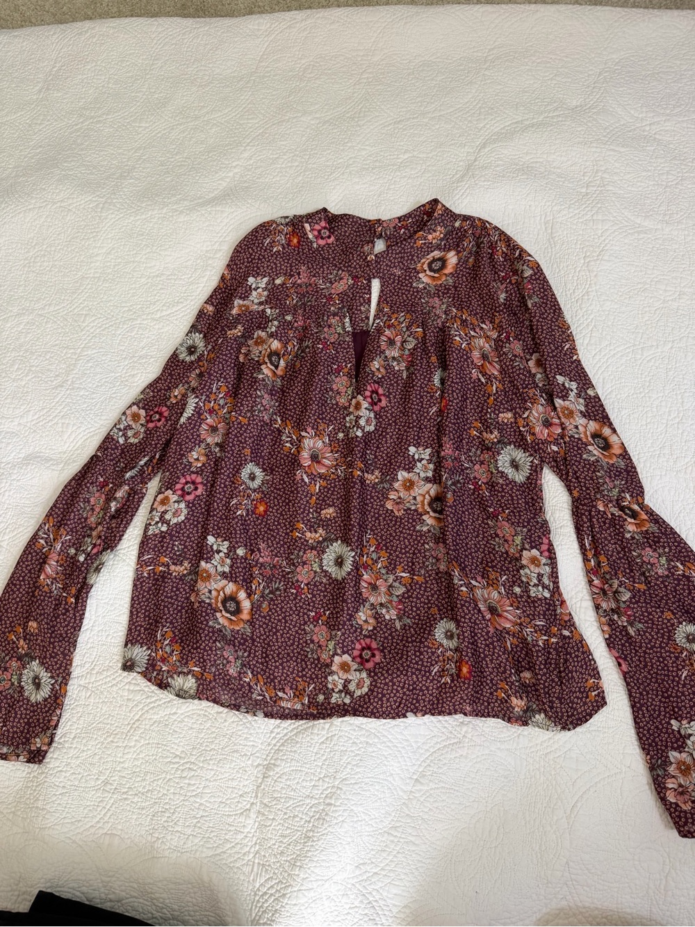 Floral Keyhole Long-Sleeve Blouse - Burgundy